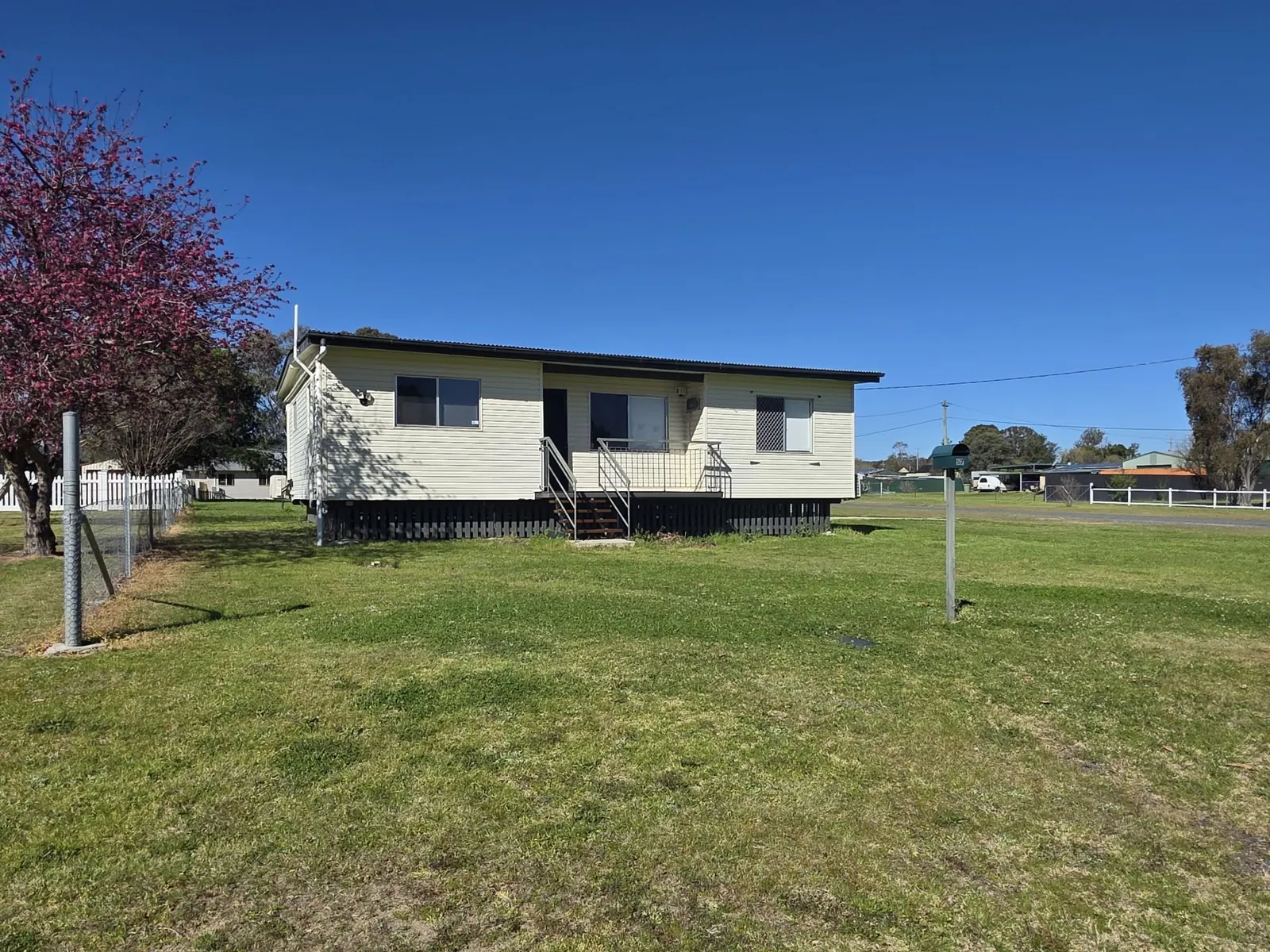 57 Woodlawn Street, Wallangarra