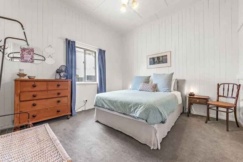 22 Denham St, Stanthorpe — photograph 7