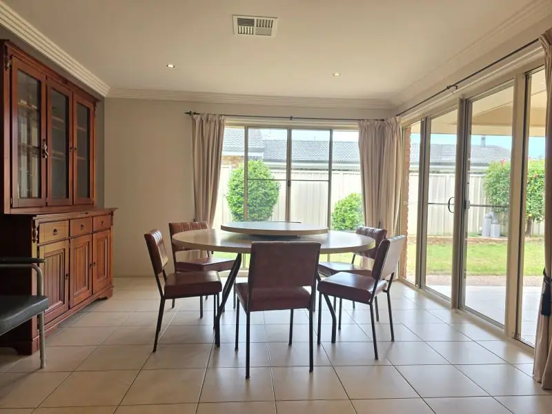 12 Smith Street, Stanthorpe — photograph 8