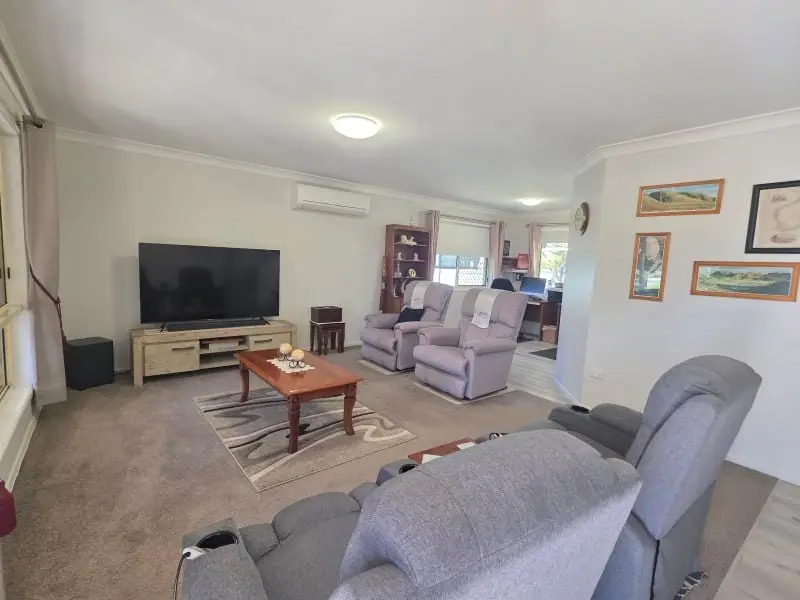 20 Border Road, Applethorpe — photograph 6