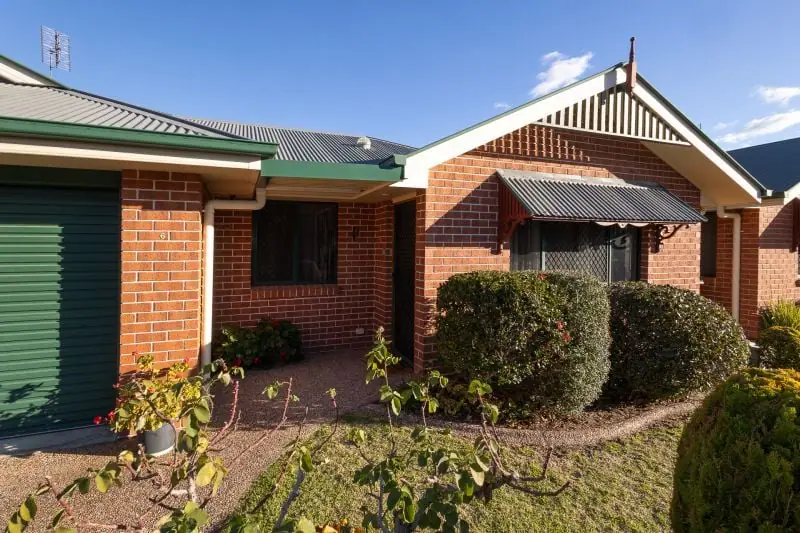 6/23 Granite Street, Stanthorpe — photograph 2