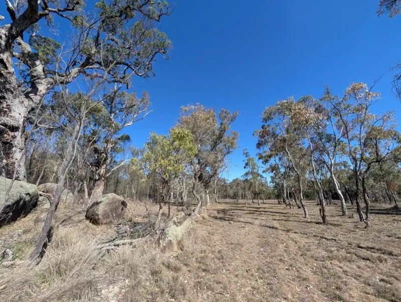 27855 New England Highway, Ballandean — photograph 4